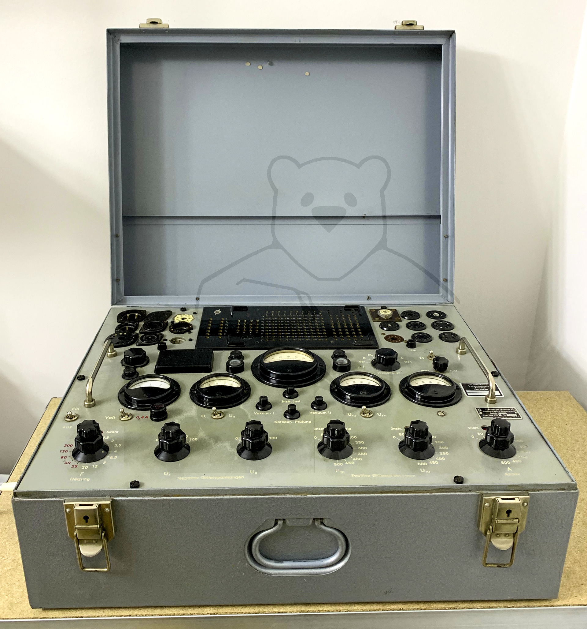 Neuberger RPM370-1 - Vorderansicht